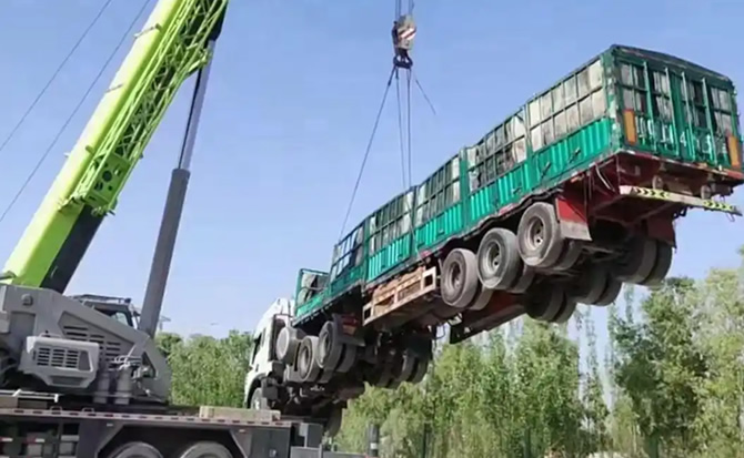罗山道路脱困救援案例